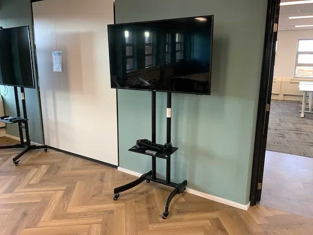 Samsung ue55mu6100w televisie - afbeelding 1 van  5