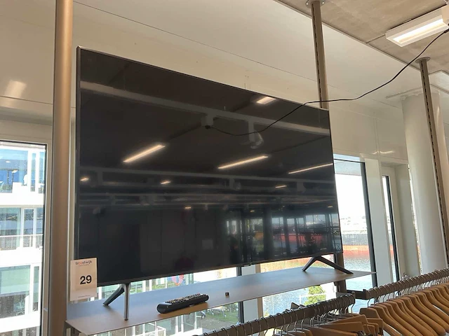 Samsung ue55tu7020w 55” televisie (2x) - afbeelding 1 van  5