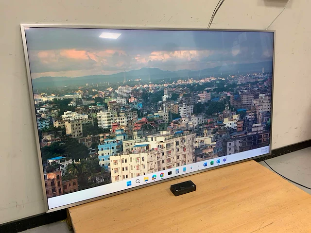 Samsung (ue65mu6400s) 65”, 3840x2160 (uhd) lcd monitor - afbeelding 2 van  6