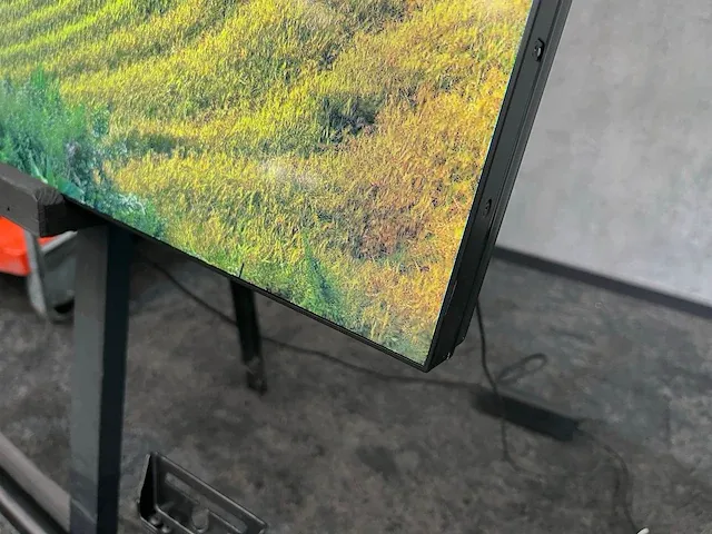 Samsung uhd - 46"video wall - 9 monitoren met muurbeugels - afbeelding 19 van  21