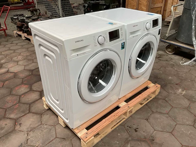 Samsung wf90f5e5p4w wasmachine (2x) - afbeelding 1 van  8