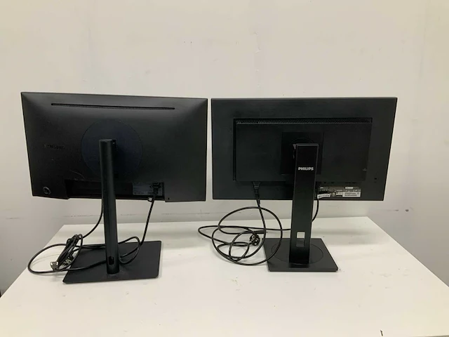 Samsung+philips monitor (2x) - afbeelding 4 van  6