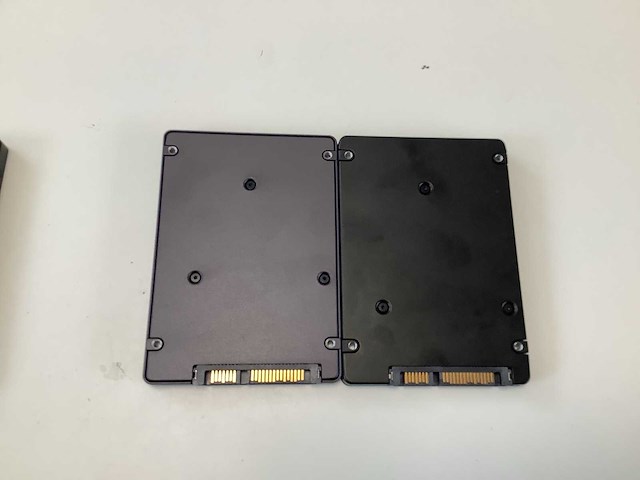 Sandisk/samsung 128gb ssd interne hardeschijf (4x) - afbeelding 4 van  4