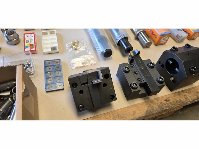 Sandvik coramontcutting tools and inserts - afbeelding 5 van  24