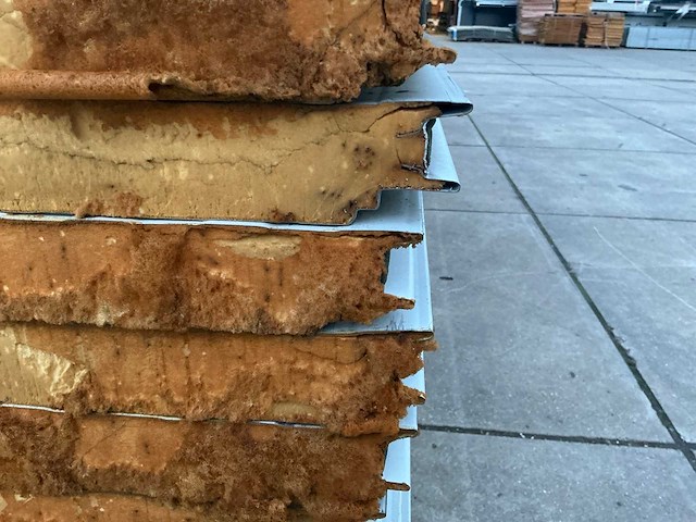 Sandwich pir paneel 60 mm (17x) - afbeelding 12 van  13