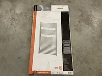 Sani vesk sahara designradiator 560x590mm 628watt - afbeelding 1 van  4