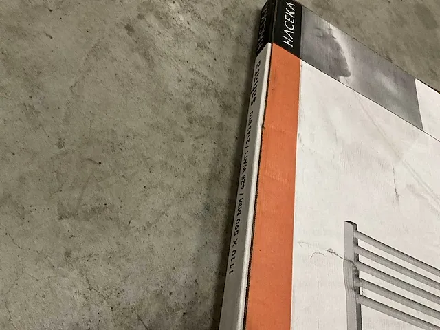 Sani vesk sahara designradiator 560x590mm 628watt - afbeelding 4 van  4