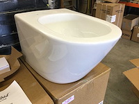 Sanibad - km-180 - hangtoilet zonder spoelrand - afbeelding 1 van  5