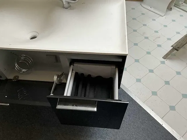 Sanijura badkamermeubelset - afbeelding 6 van  9