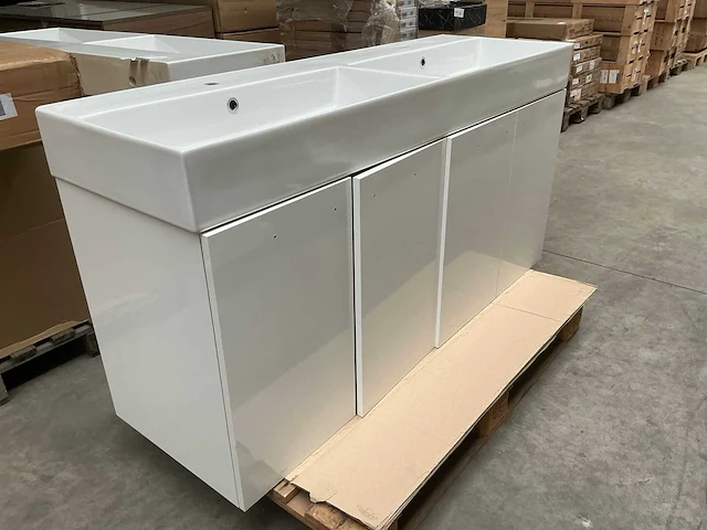 Sanijura badmeubel 140cm - afbeelding 1 van  7