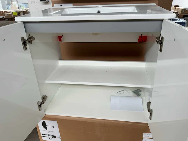 Sanijura badmeubelset (4x) - afbeelding 3 van  4