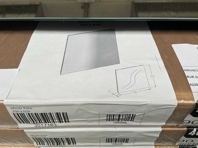 Sanijura pure 70x65cm spiegel (24x) - afbeelding 2 van  4