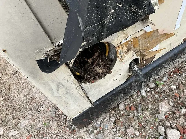 Sanitair container - afbeelding 5 van  11