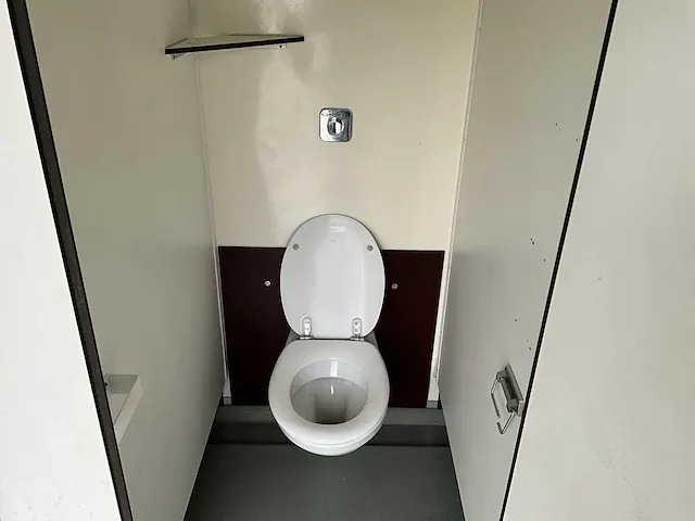 Sanitair unit toiletten - afbeelding 2 van  29