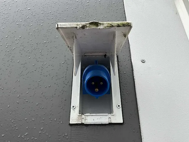 Sanitair unit toiletten - afbeelding 17 van  29