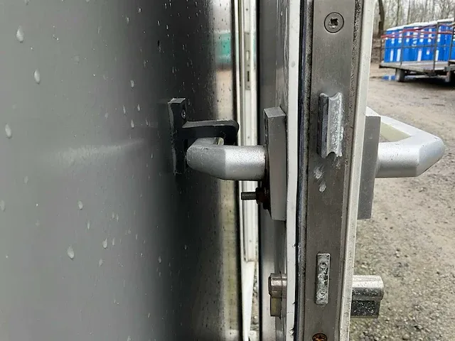 Sanitair unit toiletten - afbeelding 18 van  29