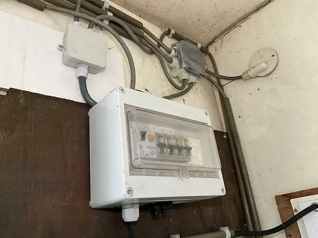 Sanitair unit toiletten - afbeelding 22 van  29