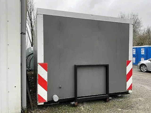 Sanitair unit toiletten - afbeelding 23 van  29