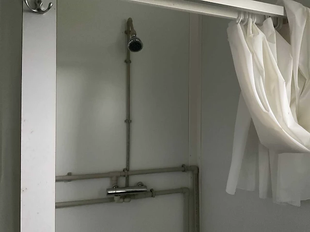 Sanitair unit - afbeelding 9 van  21