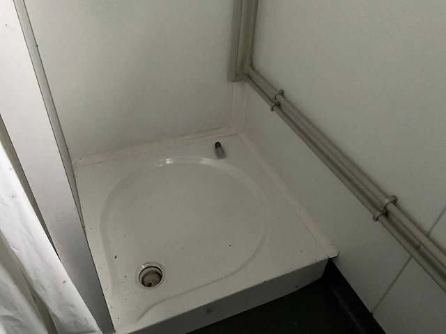 Sanitair unit - afbeelding 10 van  21