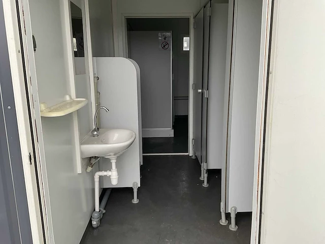 Sanitair unit - afbeelding 19 van  21