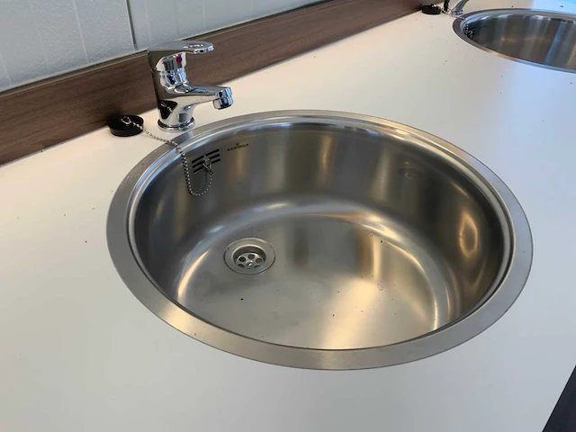 Sanitair unit - afbeelding 11 van  36