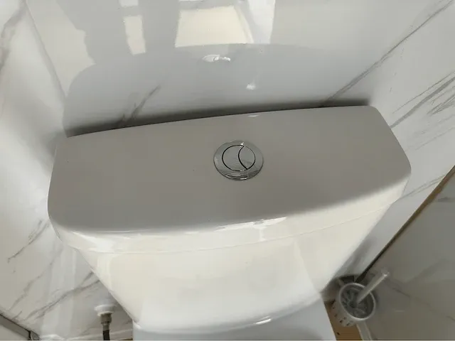 Sanitairunit / douche-/toiletunit - afbeelding 3 van  39