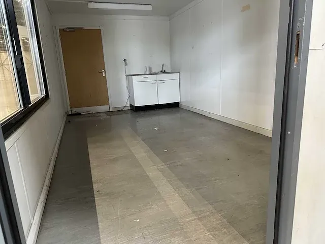 Sanitairunit met kantine - afbeelding 3 van  8