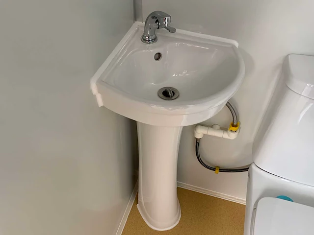 Sanitairunit toilet unit - afbeelding 12 van  14