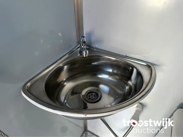 Sanitairunit toilet/douche unit - afbeelding 5 van  19