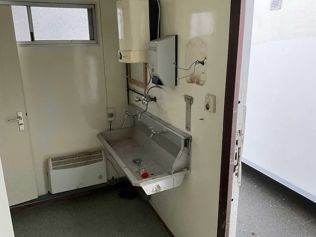 Sanitairunit - afbeelding 4 van  15