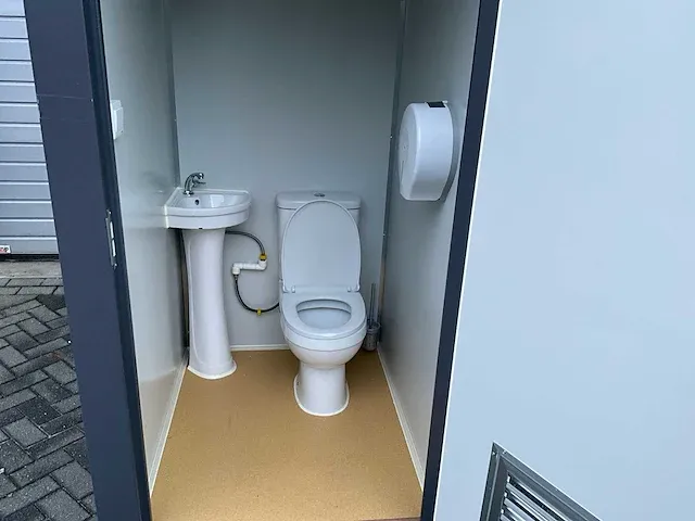 Sanitairunit/toiletunit - afbeelding 14 van  25