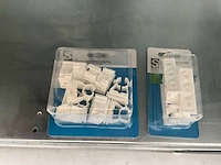 Sanivesk diverse bevestigingsmaterialen - afbeelding 1 van  4
