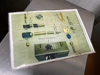 Sanomat euro-plus auto slagroom machine - afbeelding 10 van  10