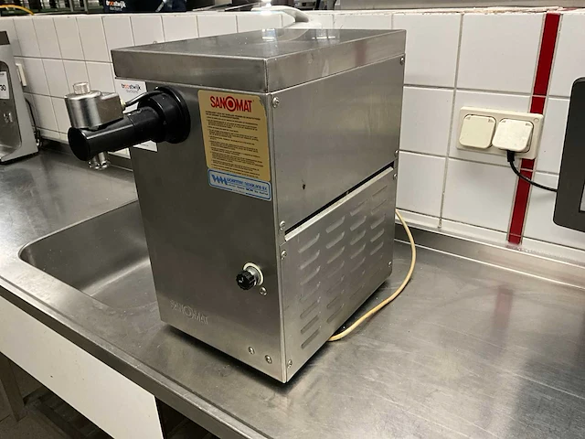 Sanomat pl3 slagroommachine - afbeelding 2 van  4