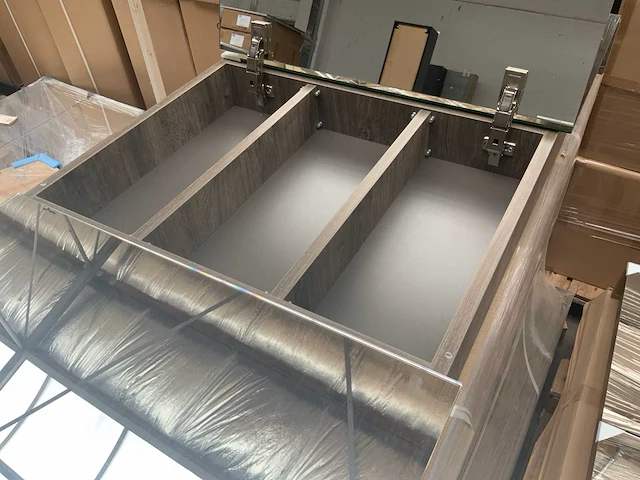 Sanox s-line espresso spiegelkast 140cm - afbeelding 3 van  5