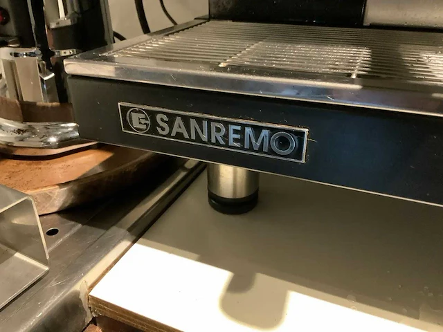Sanremo - zoe - 2-groeps espressomachine - afbeelding 6 van  10