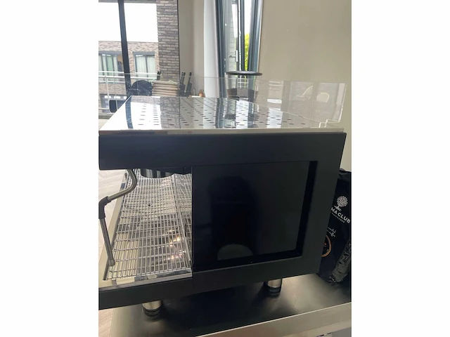 Sanremo zoe compact 2gr (compacte 2-groeps espressomachine) 610.3 - afbeelding 4 van  23