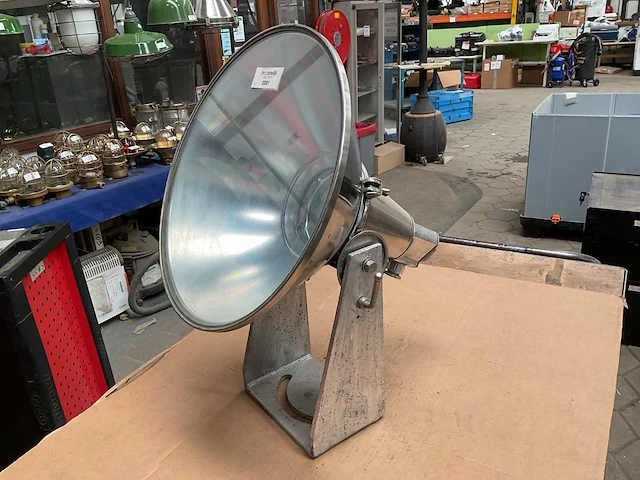 Sanshin fdl24 vintage marine flood light - afbeelding 2 van  5