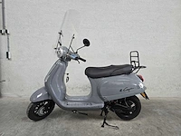 Santini - bromscooter - e-capri - 45km uitvoering fkb27h - afbeelding 1 van  8