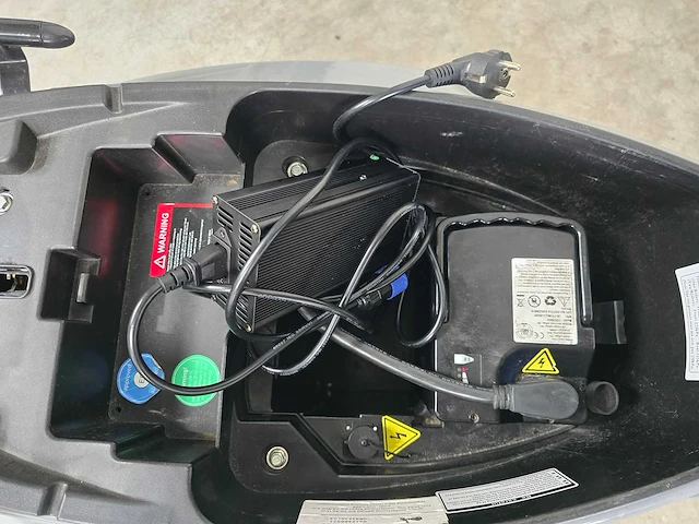 Santini - bromscooter - e-capri - 45km uitvoering fkb27h - afbeelding 8 van  8