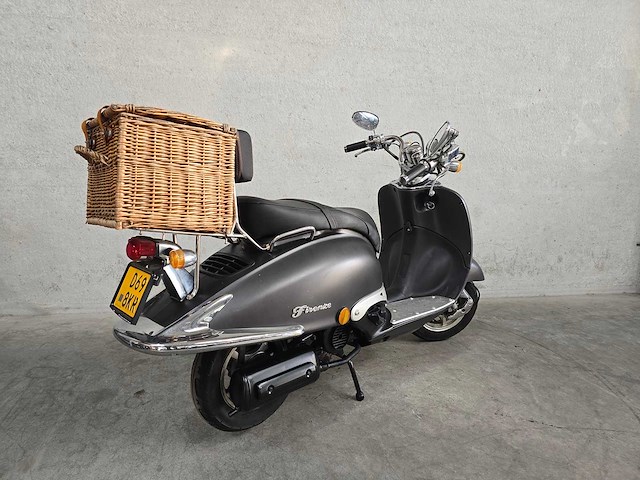 Santini - bromscooter - firenze - 4t 45km uitvoering d698kr - afbeelding 5 van  7