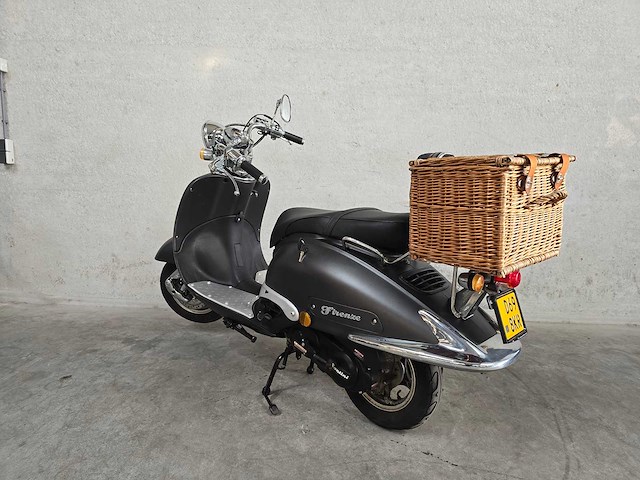 Santini - bromscooter - firenze - 4t 45km uitvoering d698kr - afbeelding 6 van  7