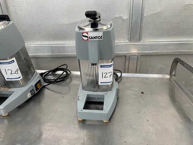 Santos elektrische citruspers - afbeelding 2 van  5
