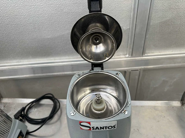 Santos elektrische citruspers - afbeelding 3 van  5