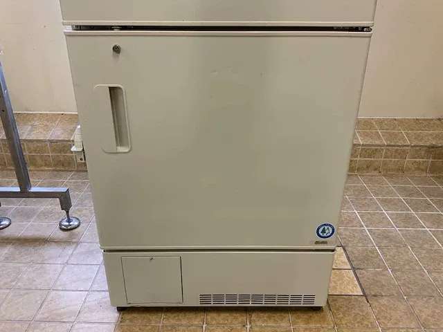 Sanyo mdf-u5411 bio-medische vriezer - afbeelding 4 van  9