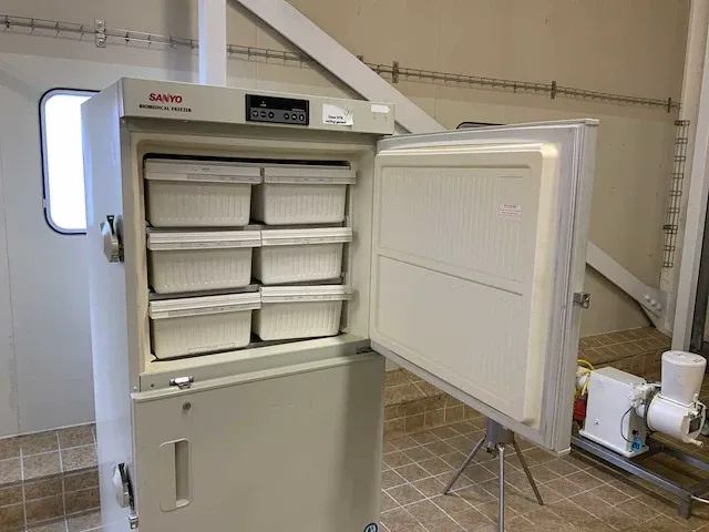 Sanyo mdf-u5411 bio-medische vriezer - afbeelding 6 van  9