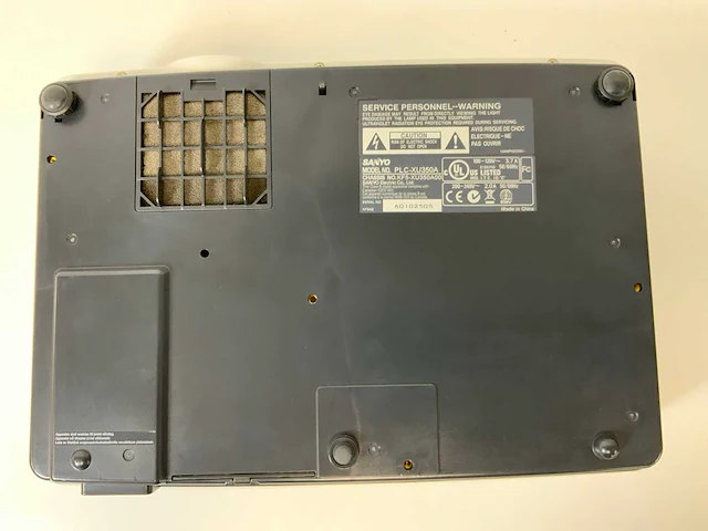 Sanyo (plc-xu350) xga conference room projector (840 hrs - lamp hours) - afbeelding 6 van  8