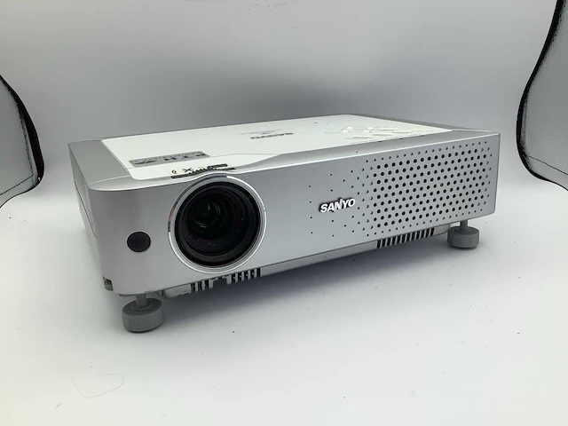 Sanyo pro xtrax multiverse beamers & projectie - afbeelding 1 van  6