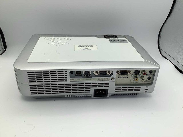 Sanyo pro xtrax multiverse beamers & projectie - afbeelding 5 van  6